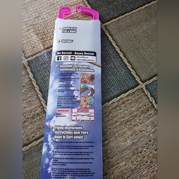 Barbie Pink and Purple Easy-Flyer Kite - Picture 5 of 6